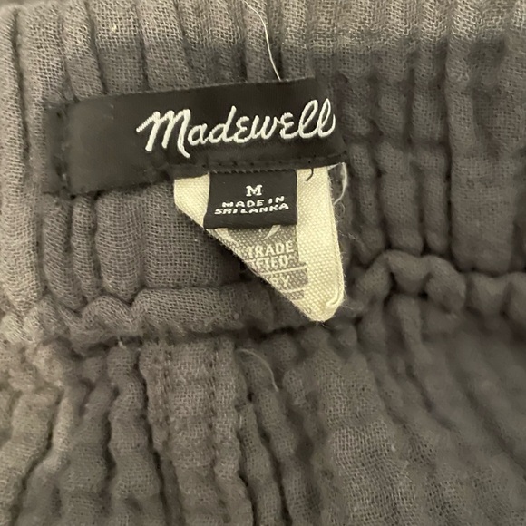 Madewell Easy Pull-On Gauze Waffle Shorts in Lightspun Size Medium - Picture 6 of 8